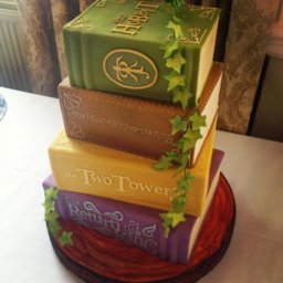 Tolkien-books-cake.jpg