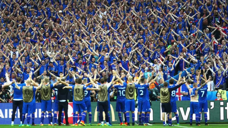 Mais de 25 mil islandeses foram à França acompanhar a seleção nórdica na Eurocopa de 2016 - Paul Gilham/Getty Images - Paul Gilham/Getty Images