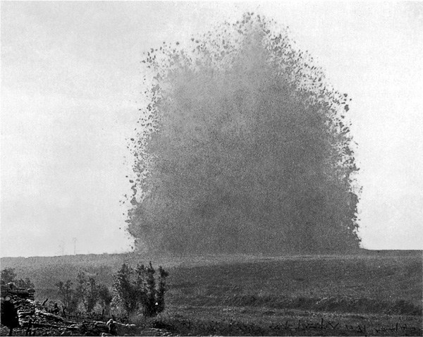 Hawthorn_Ridge_mine_1_July_1916.jpg