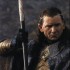 Gil-galad portando Aeglos