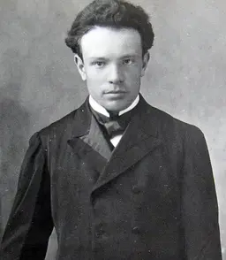 Ottorino Respighi (1903).jpg