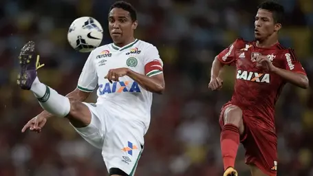 Jorge-Rodrigues-Flamengo-Chapecoense-1260x710.jpg
