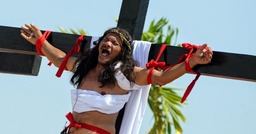 encena-a-crucificacao-de-jesus-nesta-sexta-feira-santa-em-manila-filipinas-1364579322689_956x500.jpg