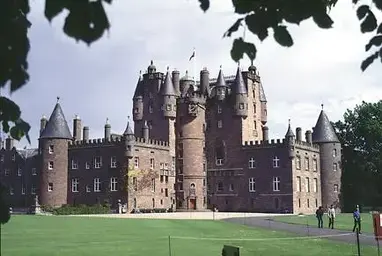 Glamis Castle_original.jpg