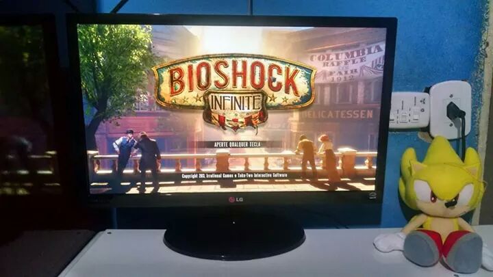 Bioshock Infinite com a companhia do Super Sonic