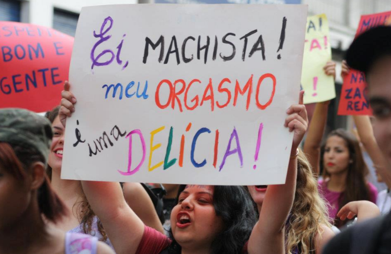 1+a+a+a+a+marcha+vadias+bh+2012+orgasmo.png