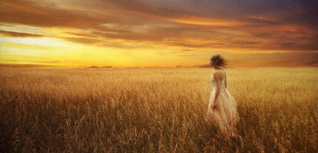 woman_walking_in_the_wheat_field-other1.jpg