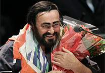 pavarotti_208x146_afp.jpg