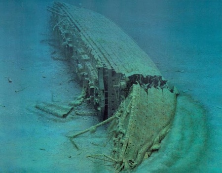 Wreck-Of-The-HMHS-Britannic.jpg