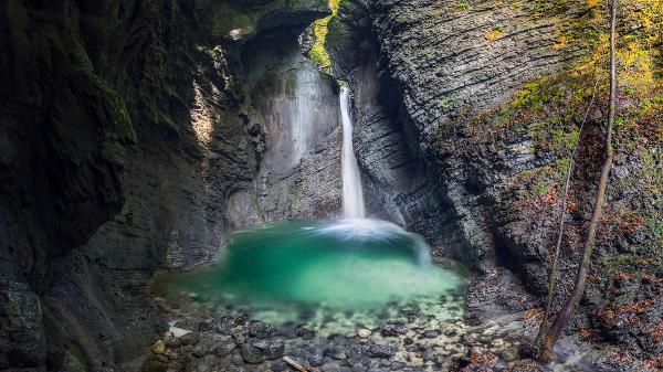 cachoeira-kozjak-em-kobarid-na-eslovenia-1579006147261_v2_600x337.jpg