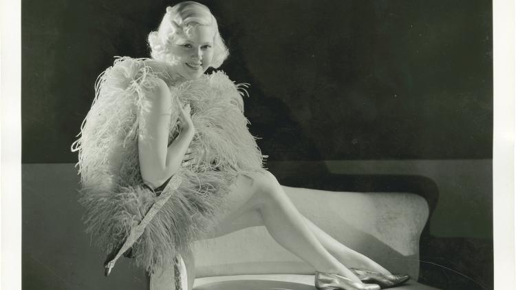 mary-carlisle-em-trajes-de-banho-na-decada-de-30-hoje-a-dancarina-e-atriz-esta-aposentada-1498515597061_v2_750x421.jpg