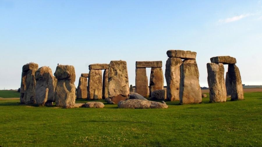 a-construcao-de-stonehenge-comecou-provavelmente-por-volta-do-ano-3000-ac-1555429248309_v2_900x506.jpg