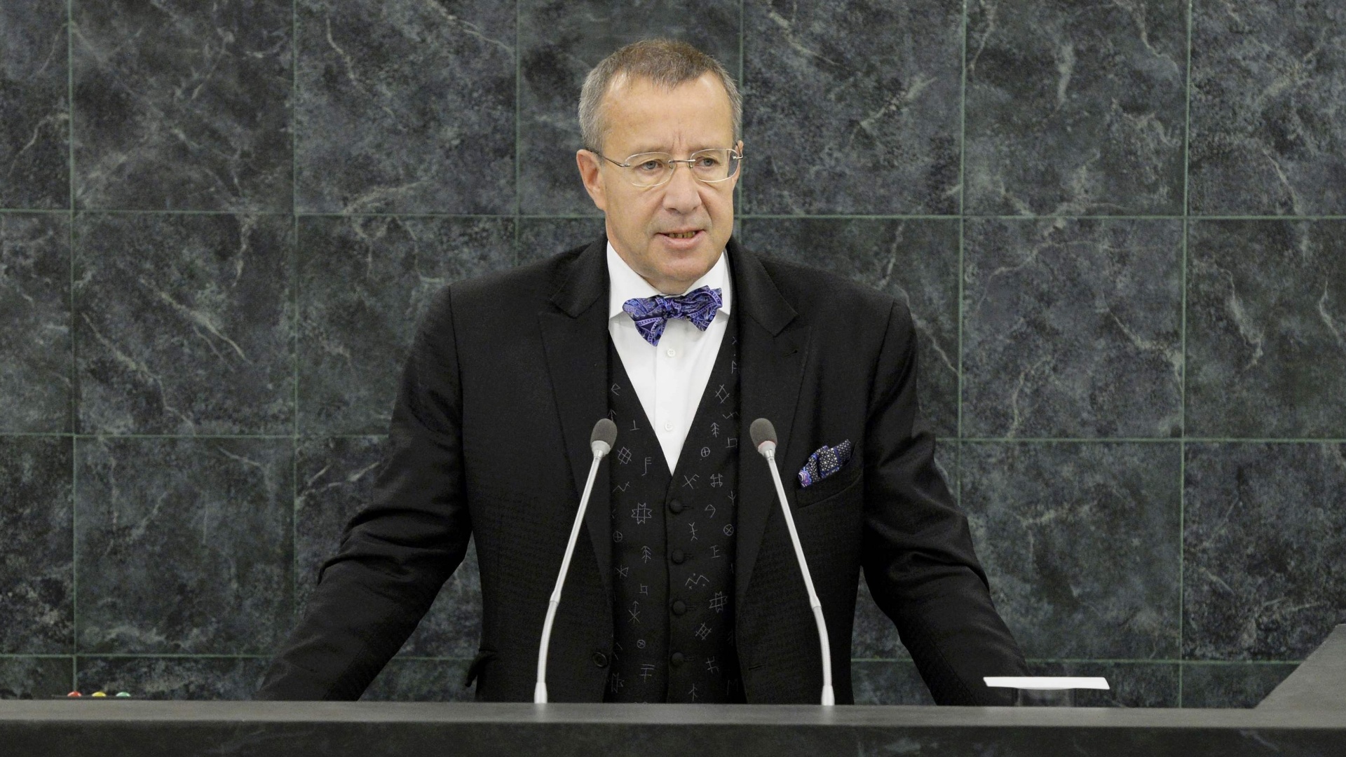 toomas-hendrik-ilves-em-2013-quando-era-presidente-da-estonia-1533679757668_1920x1080.jpg