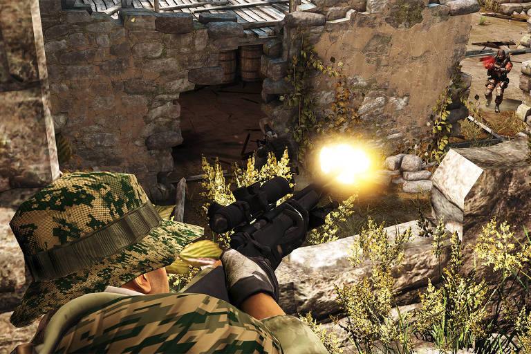 Soldado americano acerta inimigo no game Proving Grounds, da série America's Army