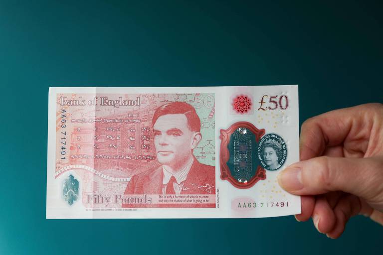 Nova nota de 50 libras que traz imagem do cientista britânico Alan Turing