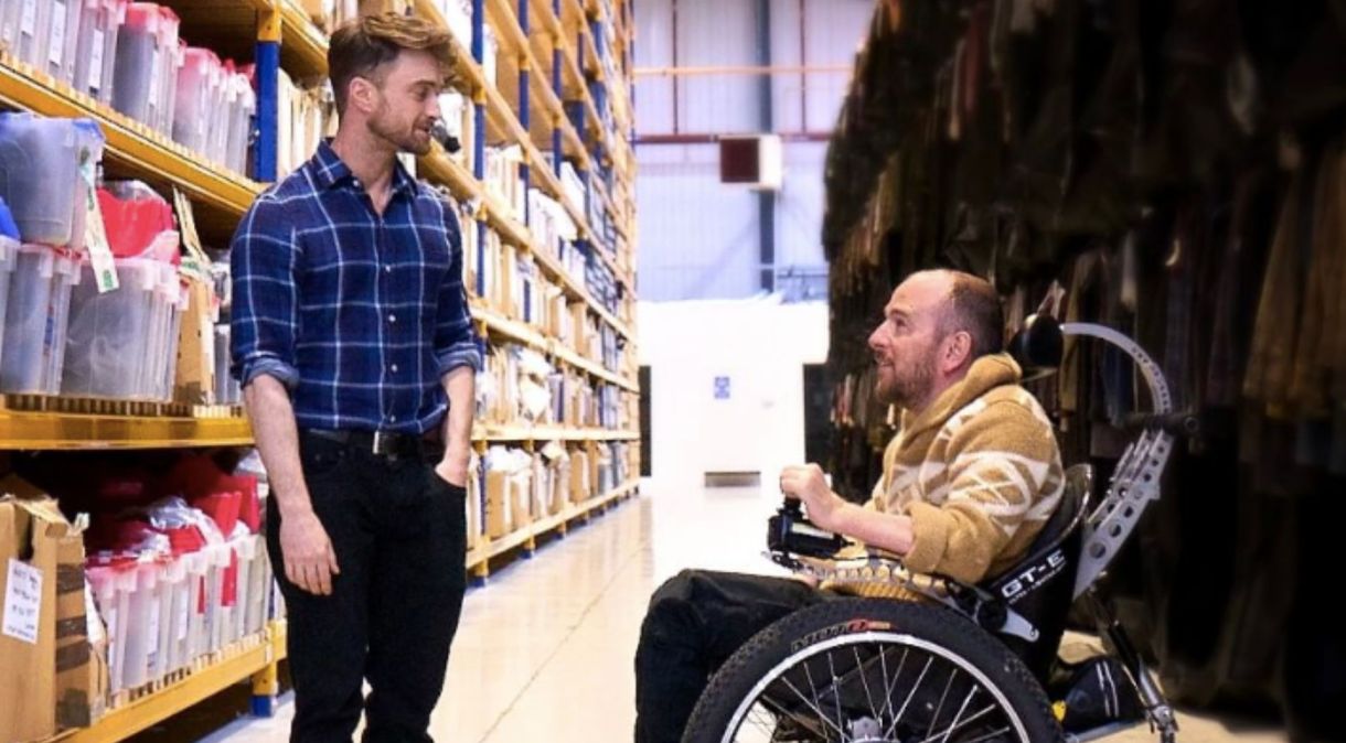 David Holmes trabalhou com Daniel Radcliffe até “Relíquias da Morte Parte 1”, quando sofreu um acidente que o paralisou